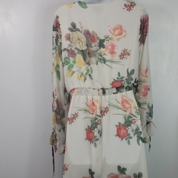 Belle + Sky white floral maxi dress sz M - Picture 6 of 8